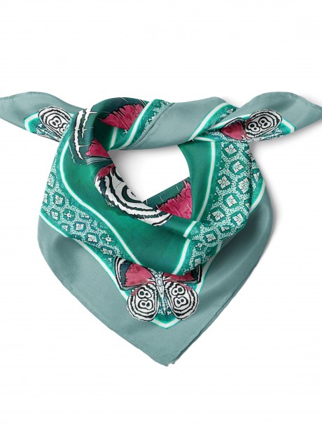 Zarif Kelebek Desen Fular Bandana 50x50 Cm