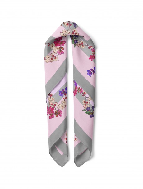 Çiçek Desen Fular Bandana 70 x 70 Cm